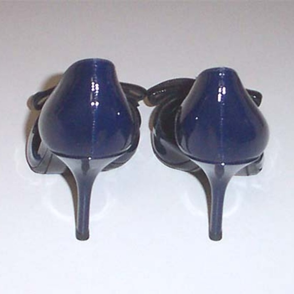 NEW PRADA blue/black patent bow detail pumps 40 - Picture 5 of 6